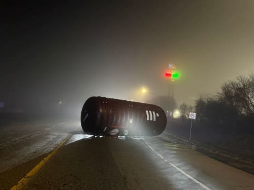 Large liquid container causes the blockage of Banks Co. entrance ramp Monday