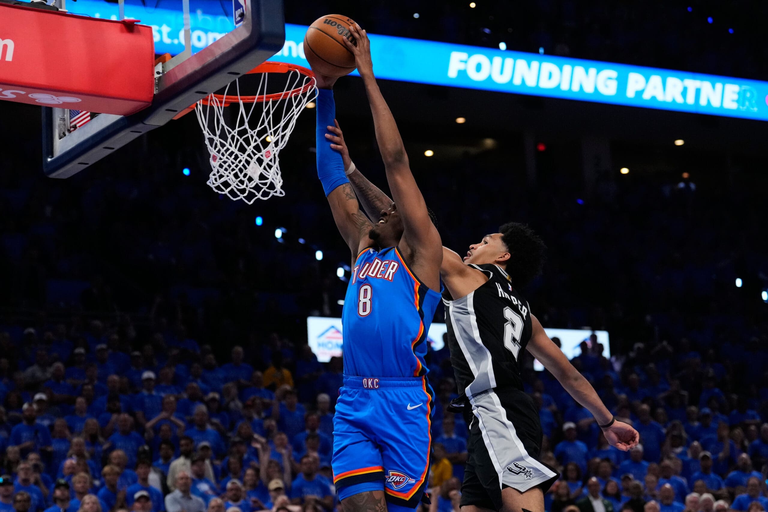 OKC guard Jalen Williams’ hamstring issues return, he leaves Game 2 of Thunder-Spurs early